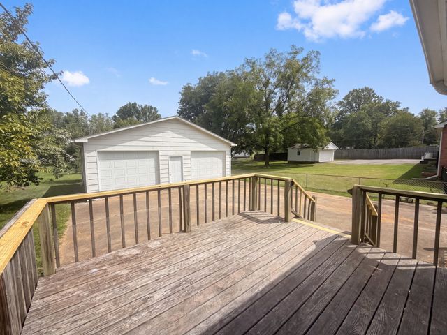 313 Lafayette Rd, Clarksville, TN 37042