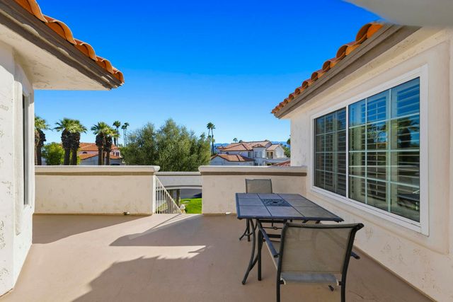 667 Vista Lago Circle N, Palm Desert, CA 92211