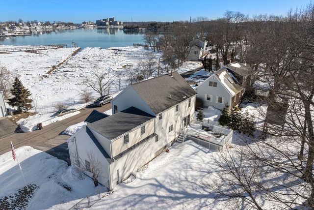 9 Davids Island Rd, Weymouth, MA 02191