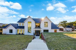 7308 Getaway DR, Jonestown, TX 78645