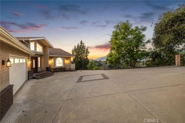 705 Beaverbrook, Glendora, CA 91740