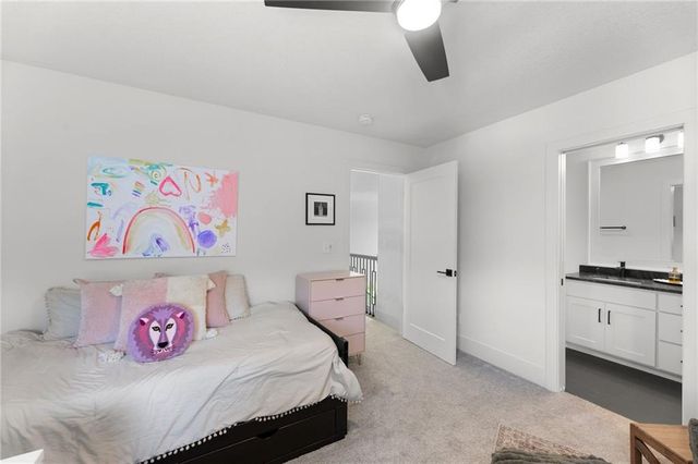 2215 SW Hook Farm Drive, Lee's Summit, MO 64082