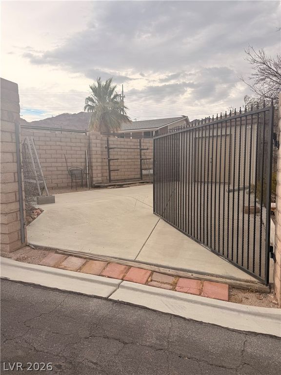 301 Lakeview Drive, Boulder City, NV 89005 — photo 4