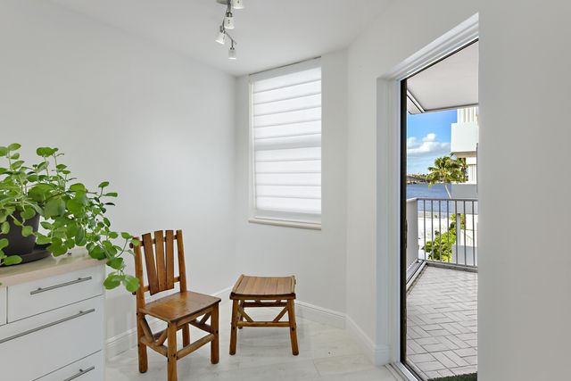 2860 S Ocean Boulevard 311, Palm Beach, FL 33480