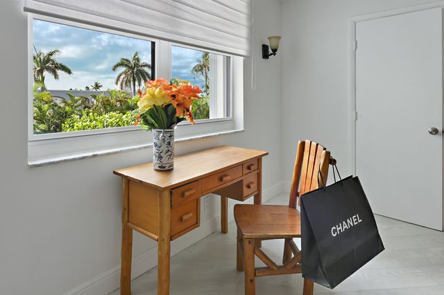 2860 S Ocean Boulevard 311, Palm Beach, FL 33480