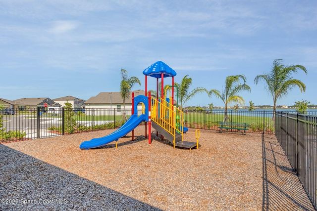 1793 Farmhouse Road SE, Palm Bay, FL 32909