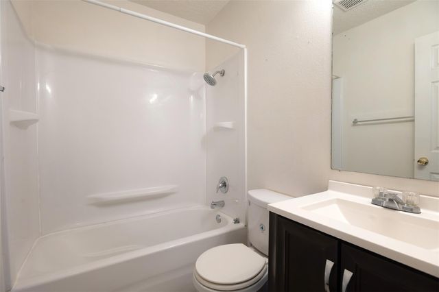 1114 Woodlief TRL, Round Rock, TX 78664