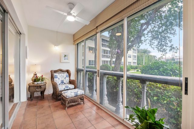 60 Venetian Drive 105n, Delray Beach, FL 33483