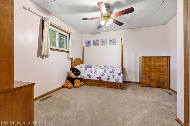 30553 Barton Street, Garden City, MI 48135