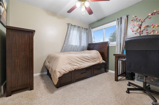 30553 Barton Street, Garden City, MI 48135
