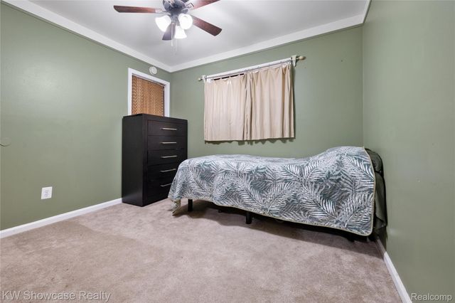 30553 Barton Street, Garden City, MI 48135