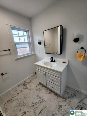 2619 Broad Street, Palmer Twp, PA 18045