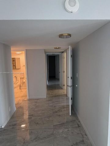 301 174th St 514, Sunny Isles Beach, FL 33160