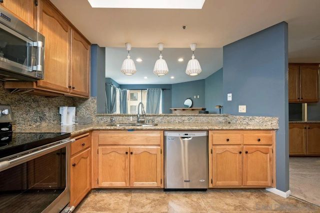 5895 Friars Rd 5302, San Diego, CA 92110