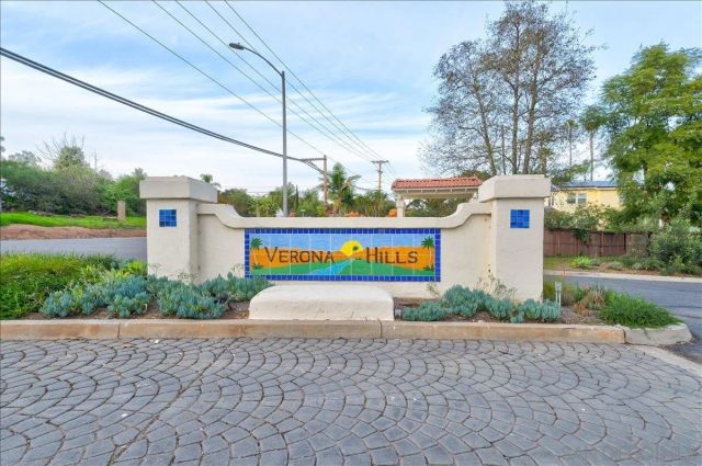 2123 Fiori Dr, Vista, CA 92084