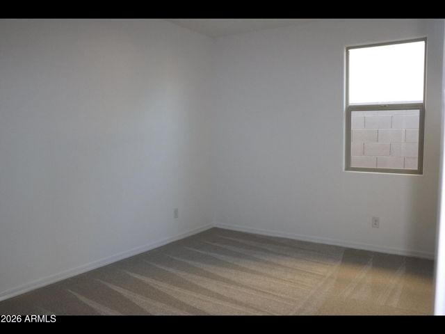 4423 W ACORN VALLEY Trail, New River, AZ 85087