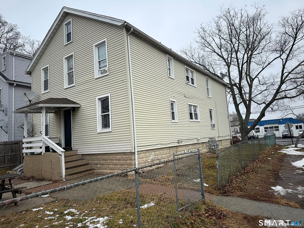 282 Front Avenue, West Haven, CT 06516