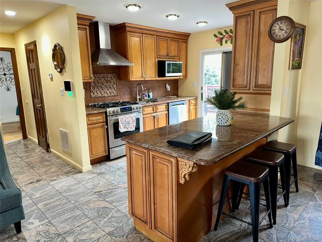 1316 McClure Avenue, Elmont, NY 11003