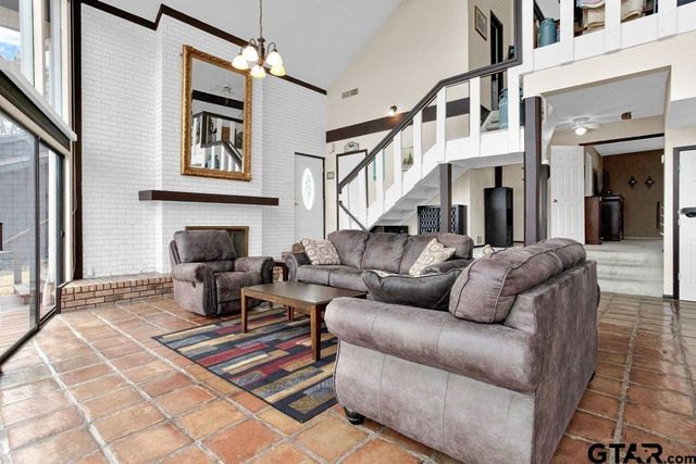 1419 Tanglewood East, Hideaway, TX 75771