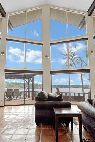 1419 Tanglewood East, Hideaway, TX 75771