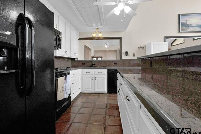 1419 Tanglewood East, Hideaway, TX 75771