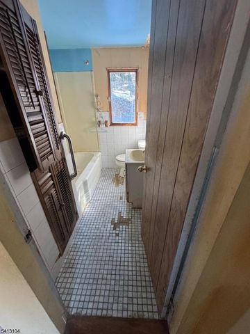 169 Green Pond Rd, Rockaway Twp., NJ 07866