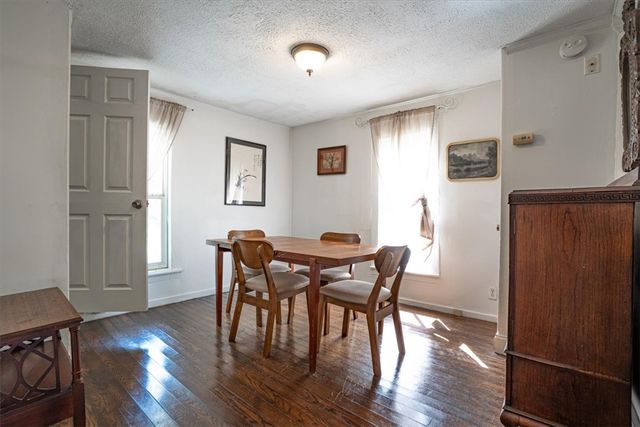 247 N Main Street, Eureka Springs, AR 72632