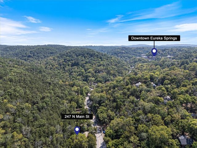 247 N Main Street, Eureka Springs, AR 72632