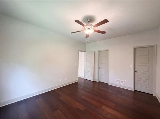 7540 N Amity Avenue, Kansas City, MO 64152