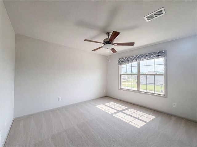 7540 N Amity Avenue, Kansas City, MO 64152