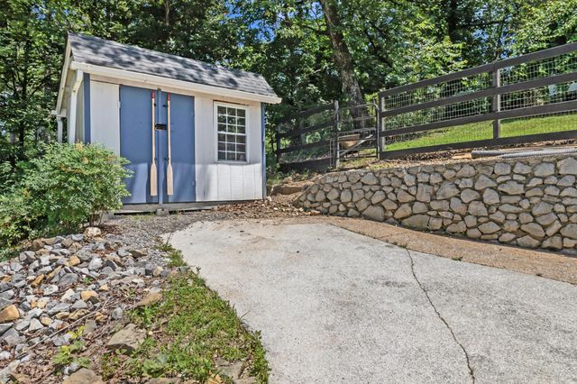 8831 E Ridge Trail Road, Soddy Daisy, TN 37379