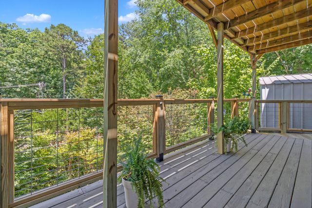 8831 E Ridge Trail Road, Soddy Daisy, TN 37379