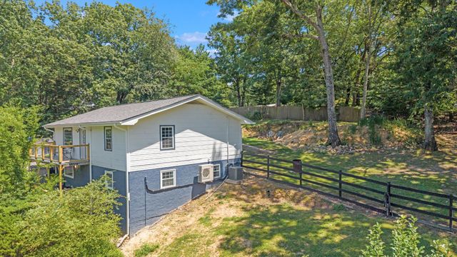 8831 E Ridge Trail Road, Soddy Daisy, TN 37379