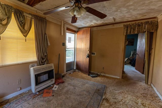 23684 Fm 227 E, Kennard, TX 75847