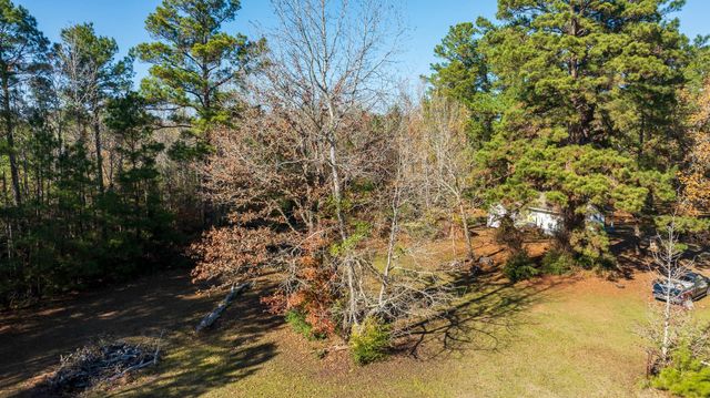 23684 Fm 227 E, Kennard, TX 75847