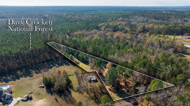 23684 Fm 227 E, Kennard, TX 75847