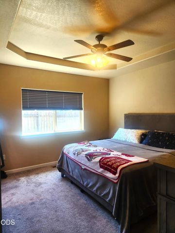 3806 Valley Meadows Drive, White City, OR 97503