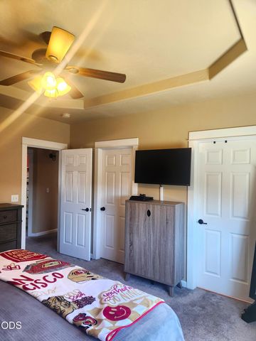 3806 Valley Meadows Drive, White City, OR 97503