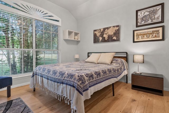 213 Diamond Oaks Drive, Hudson Oaks, TX 76087