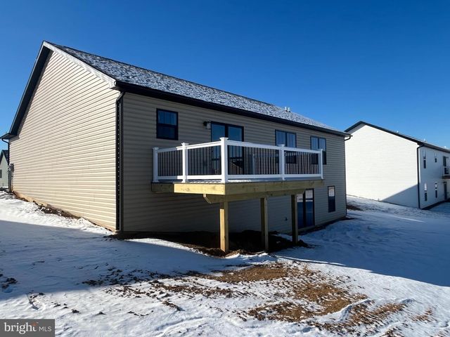 10059 PENDLETON AVE, Waynesboro, PA 17268