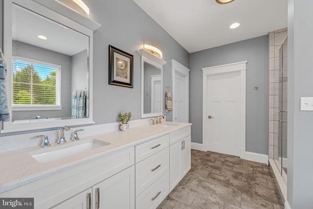 420 WINEBRENNER RD, Martinsburg, WV 25404