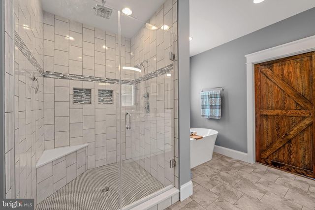 420 WINEBRENNER RD, Martinsburg, WV 25404