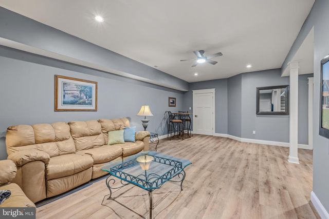 420 WINEBRENNER RD, Martinsburg, WV 25404