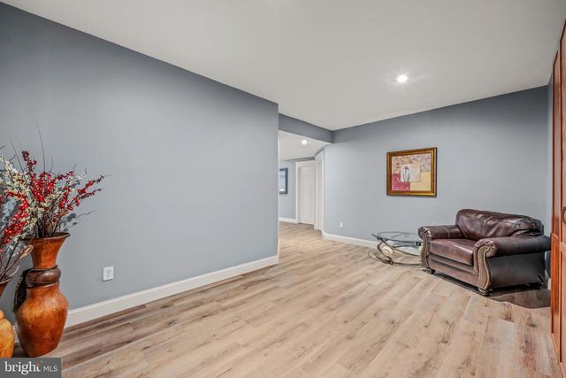 420 WINEBRENNER RD, Martinsburg, WV 25404
