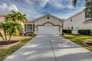 2667 Sunset Lake DR, Cape Coral, FL 33909
