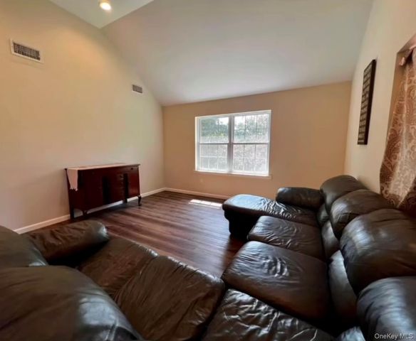 118 Plains Road 2, Walden, NY 12586