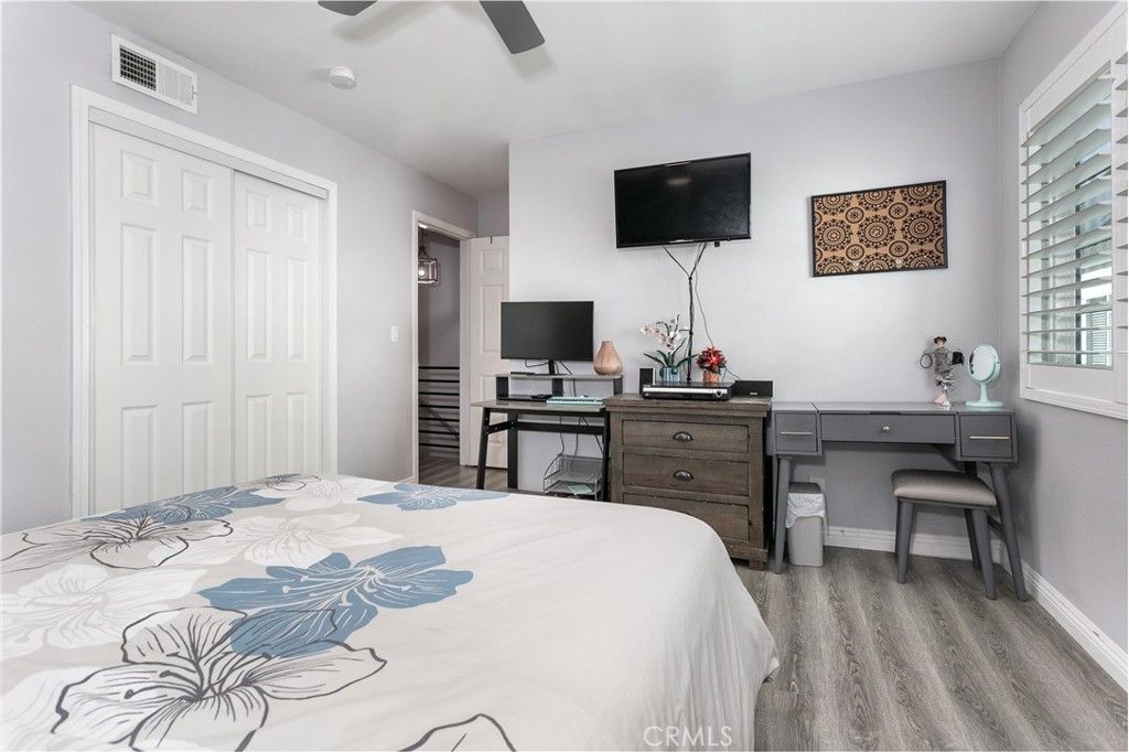Image 11 of property listing at 618 N Howard Street 128, Glendale, CA 91206