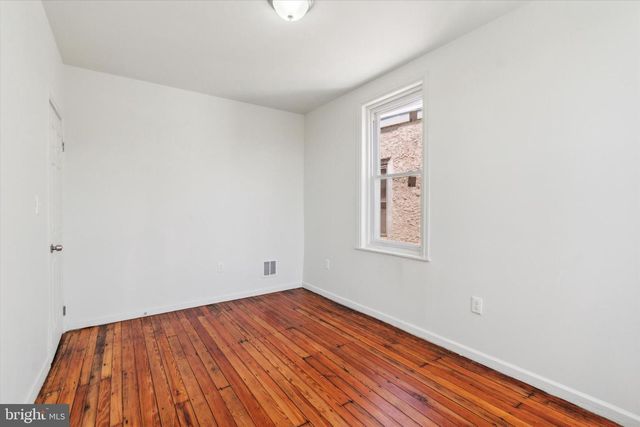 5904 W GIRARD AVE, Philadelphia, PA 19151