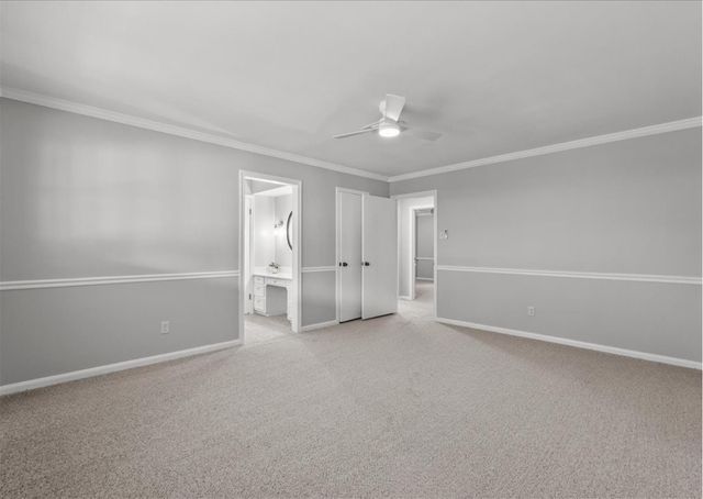 606 Forest Lake Drive, Seabrook, TX 77586