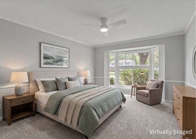 606 Forest Lake Drive, Seabrook, TX 77586